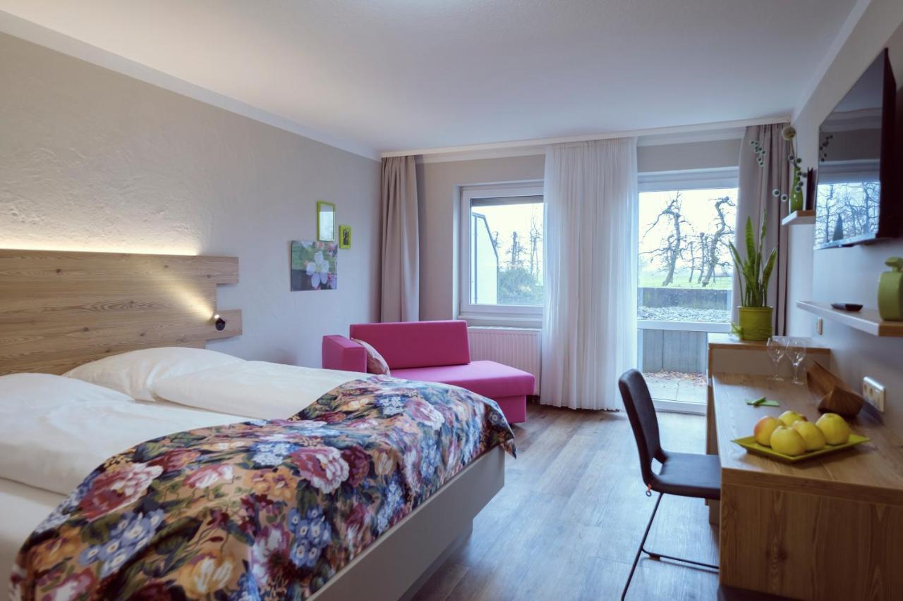Apfelbluete Bed & Breakfast 8 Km Vom Bodensee Залем Экстерьер фото
